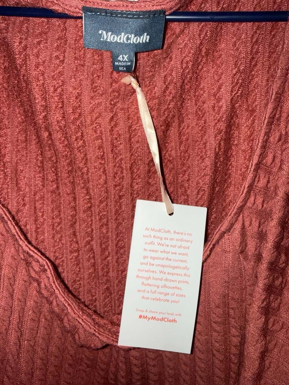 ModCloth Textured Knit Top Rust Red Size 4X - Picture 2 of 3